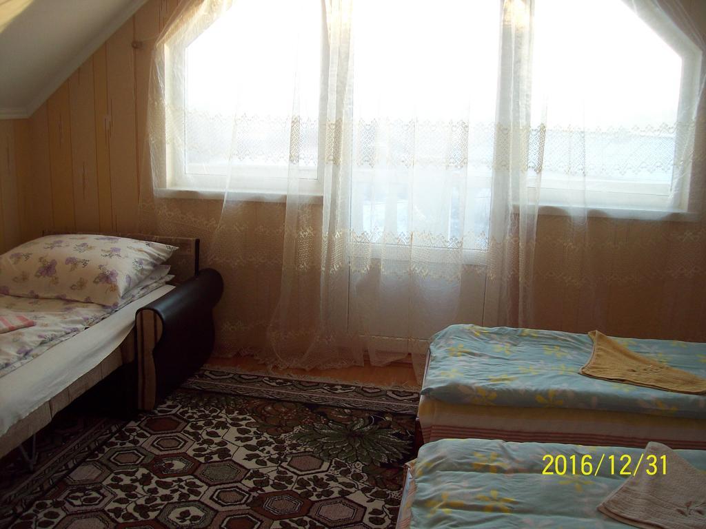 Natalia Vendeghaz Hotel Csetfalvat Ngoại thất bức ảnh